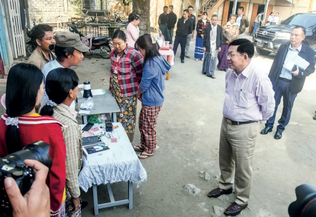 Acting President of the Republic of the Union of Myanmar and State Security and Peace Commission Chairman Senior General Min Aung Hlaing responds to questions raised by media during his visits to polling stations in Mandalay yesterday.