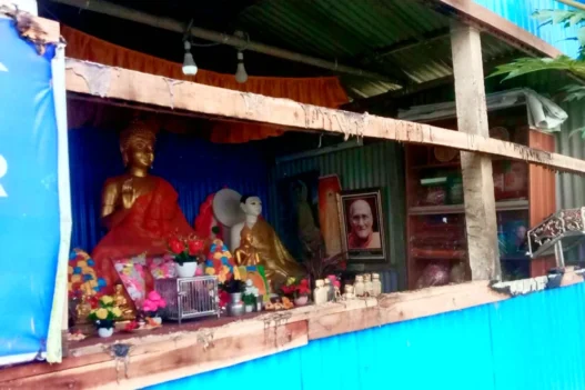 Arson attack Buddhist temple photo2