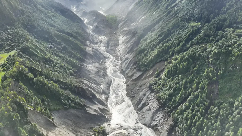 Bhotekoshi flood